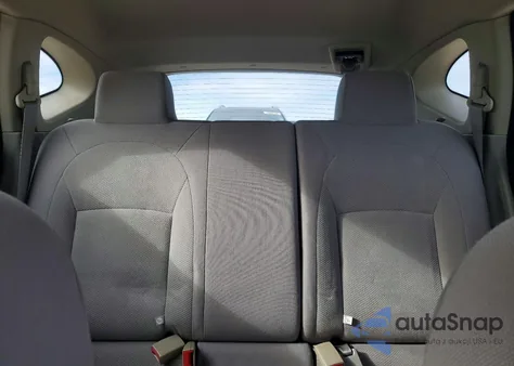 2011 Nissan Rogue S z USA, uszkodzony, nr VIN JN8AS5MV9BW668191